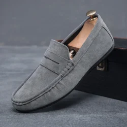 Men's Casual Shoes 2026 Moccasins Men Loafers Leisure Non-Slip Flats Lightweight Soft Slip on Driving Shoe Sapatenis Masculino