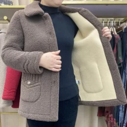 2023 New Winter New Imitation Lambswool Jacket Padded Thicke Velvet Solid Pocket Mother Lamb Fur Coat Women Parkas Outerwear 5XL