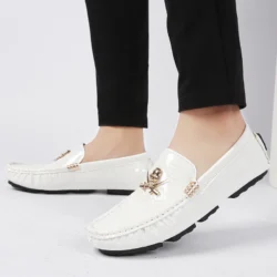 Men Quality Shoes Shine Skull Loafers Shoes for Man Luxury Stylish Patent Leather Men Shoes Casual Slip on Loafers for Man